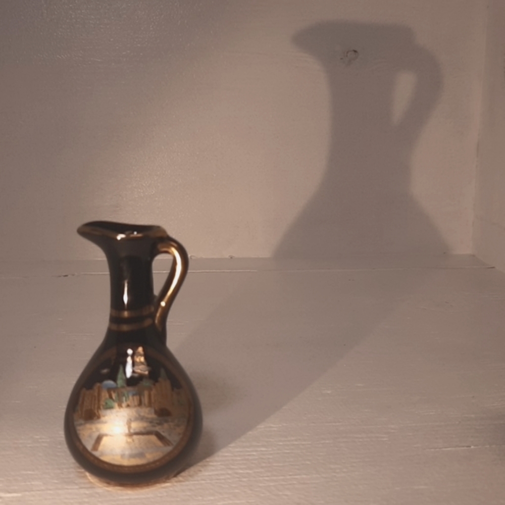 24k Gilded Pompeii Souvenir Vessel